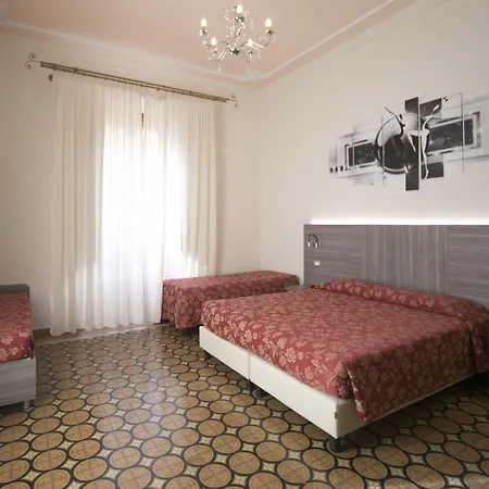 Astrid 3* Florence