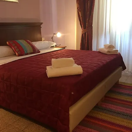 호텔 아스트리드 3*