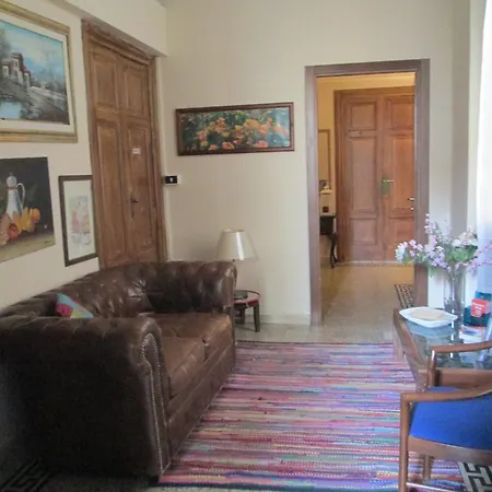 아스트리드 호텔 3*