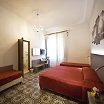 Astrid Otel Floransa
