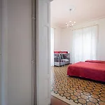 Astrid Otel