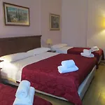 Astrid Otel
