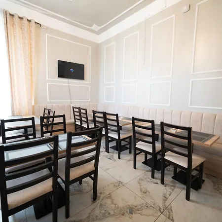 Astrid Otel Floransa