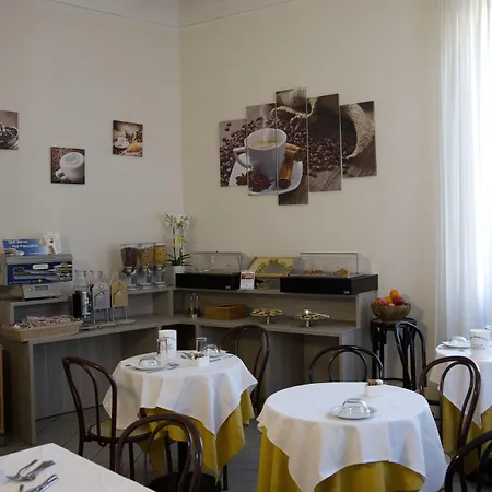Astrid Hotel