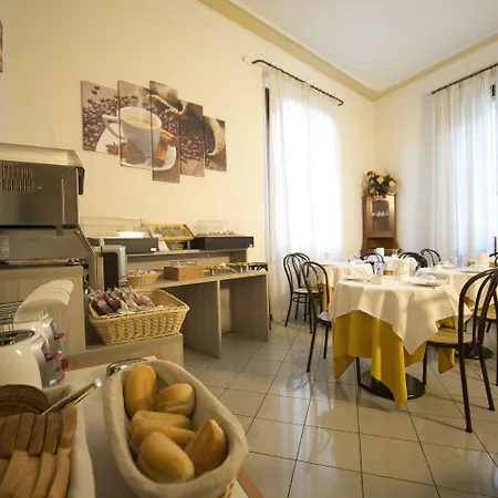 Hotel Astrid