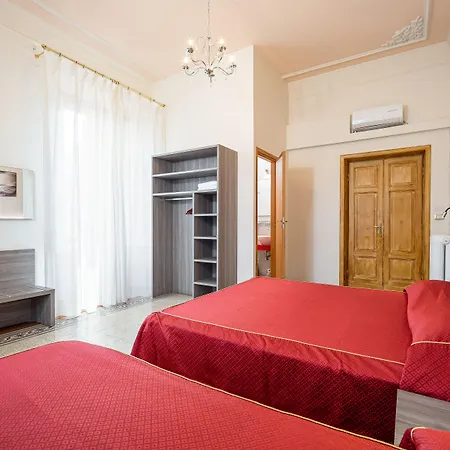 Astrid Hotel 3*
